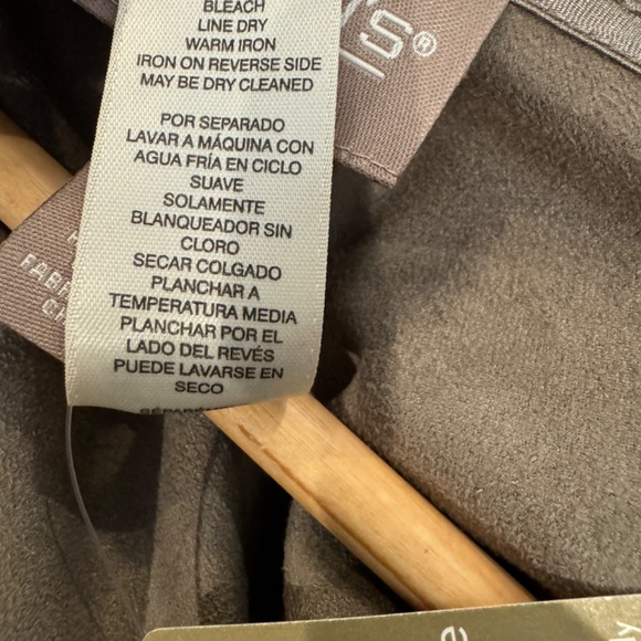 Chico’s Classic Draped Open Front Lightweight Blazer - Picture 9 of 9